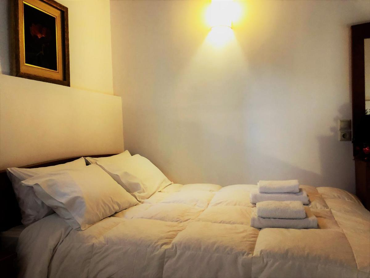 Guesthouse Mouses Kalavryta Buitenkant foto